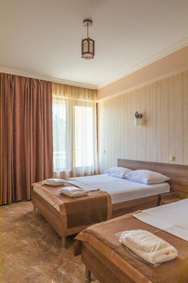 Samni Hotel ウレキ エクステリア 写真