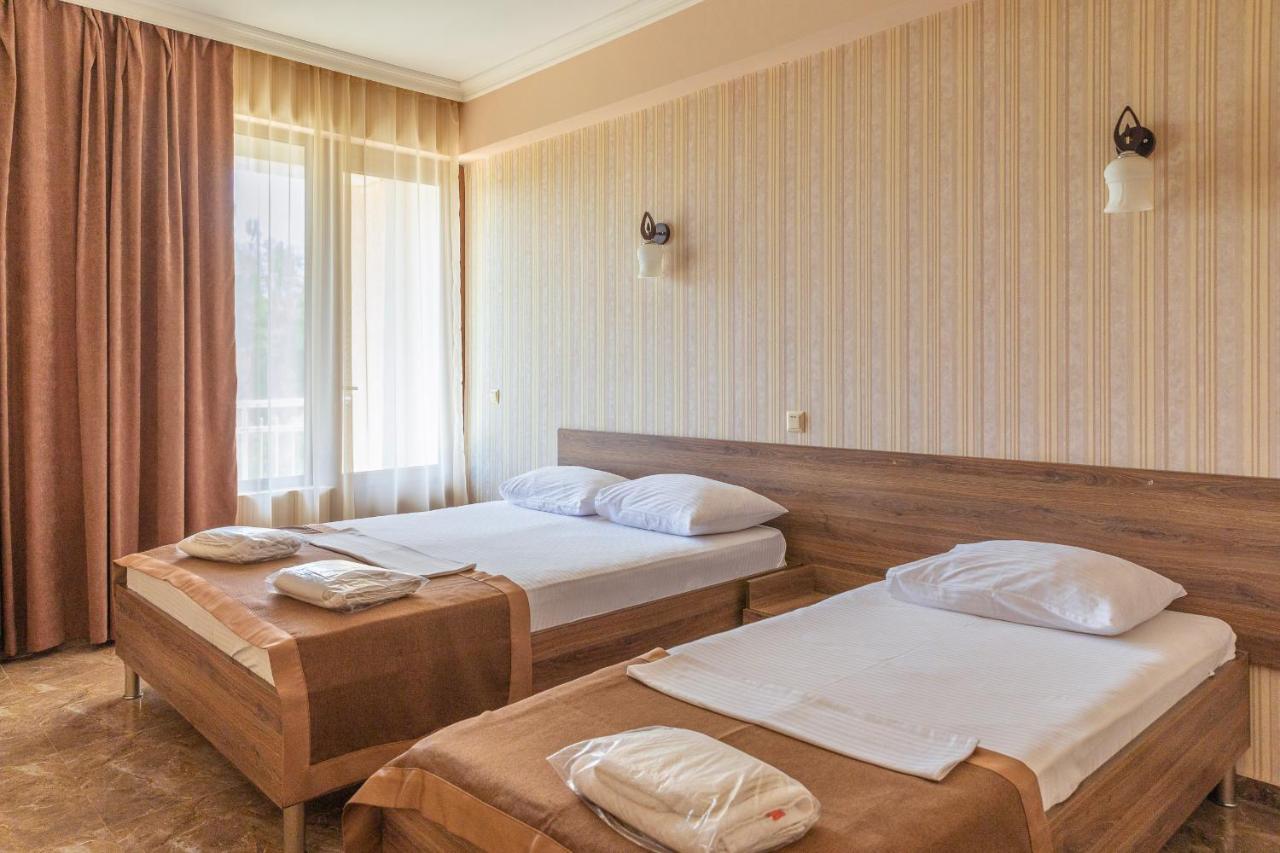 Samni Hotel ウレキ エクステリア 写真