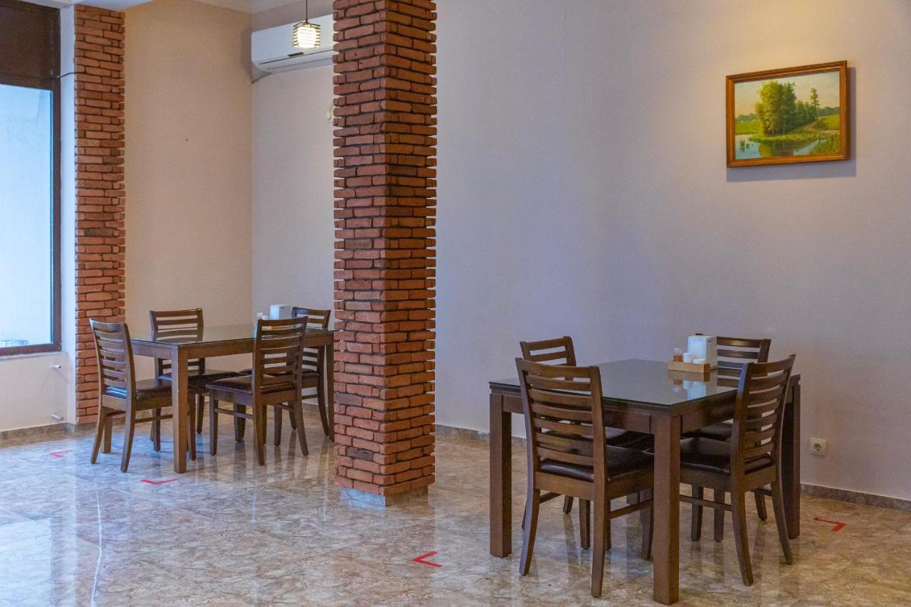 Samni Hotel ウレキ エクステリア 写真